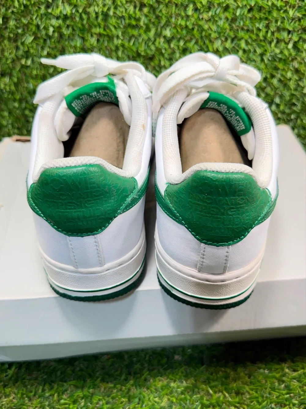 Nike Air Force 1 Low Pine Green GS 314192-131 2006 Vintage Size 4.5Y Boxed AF1